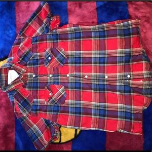 Plaid shirt sleeve button down